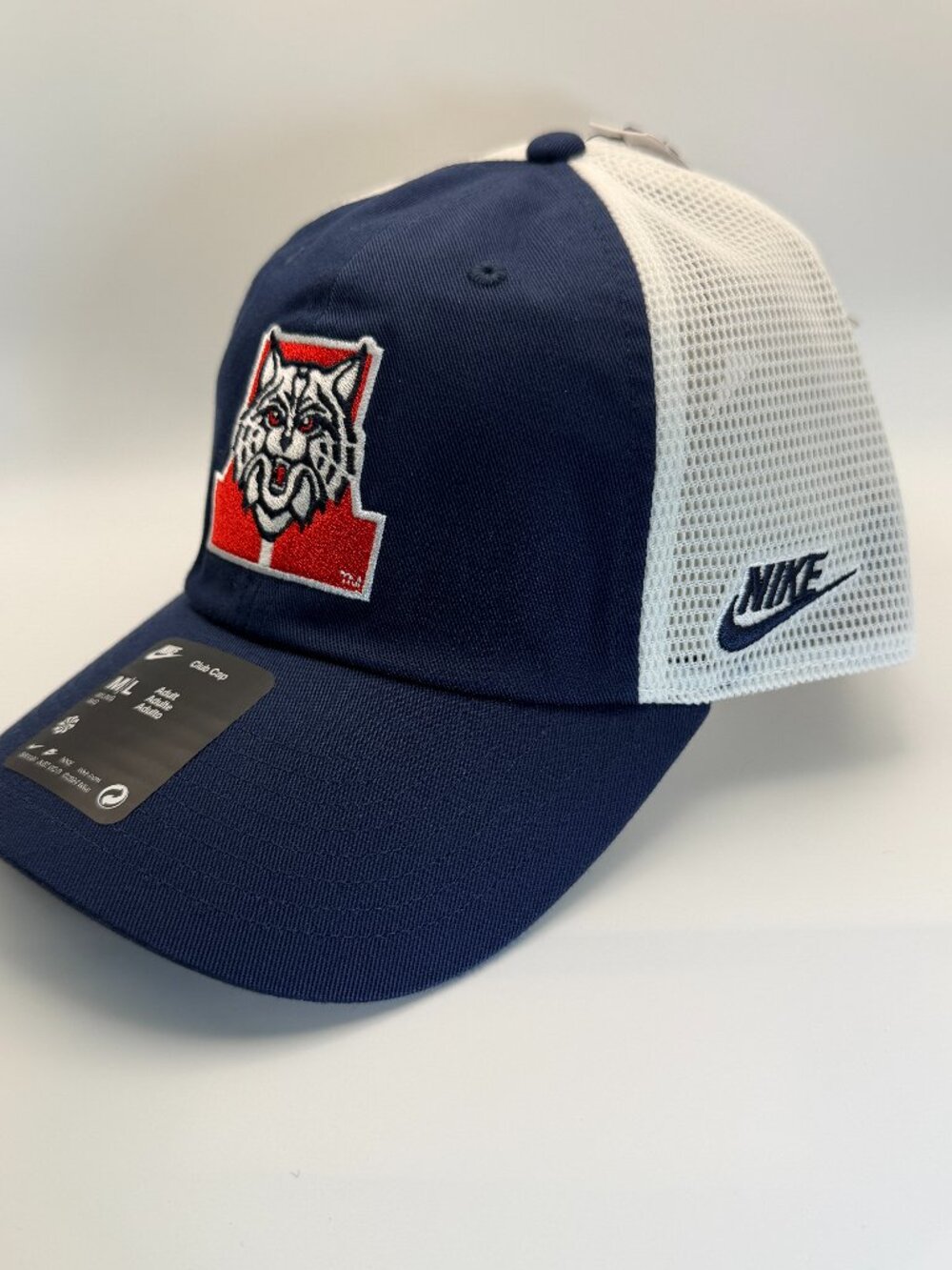 Nike Club Cap Arizona Wildcats Trucker Hat M/L Adult NWT